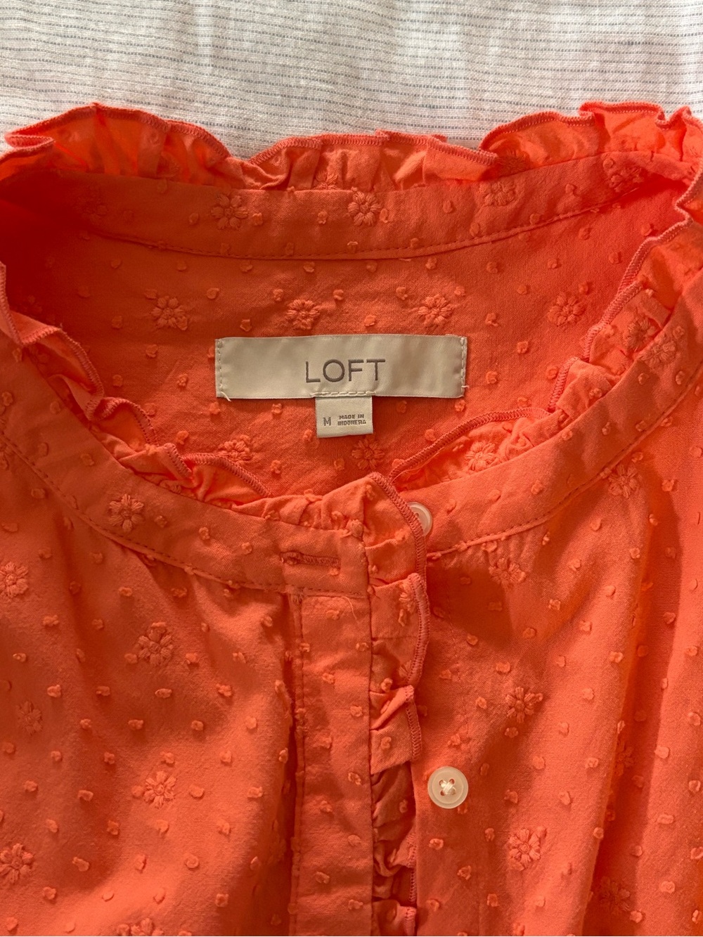 LOFT women’s Ruffle Cap-Sleeve Button Front Top - Picture 2 of 6